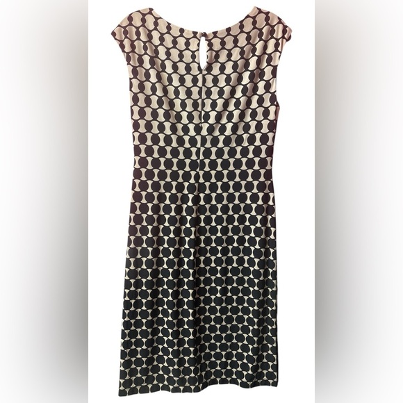 Connected Apparel Black and Cream Patterned Midi Dress - Picture 3 of 6